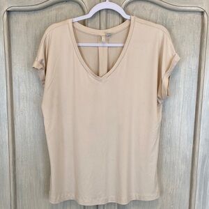 Cato Women's Tan V-Neck Short Sleeve Top